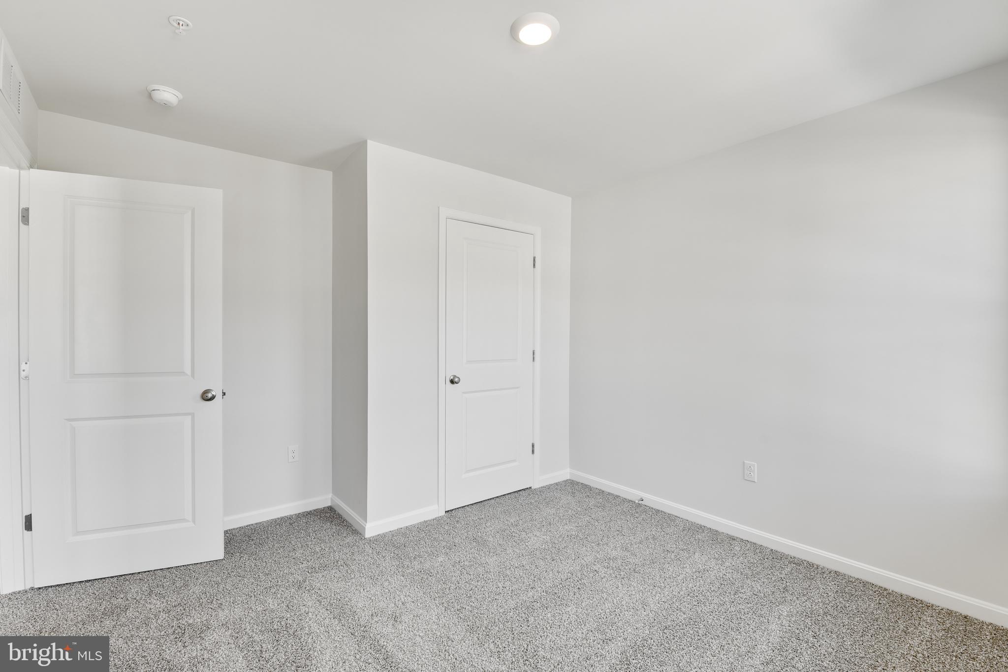 RIDGELY'S RESERVE - Residential