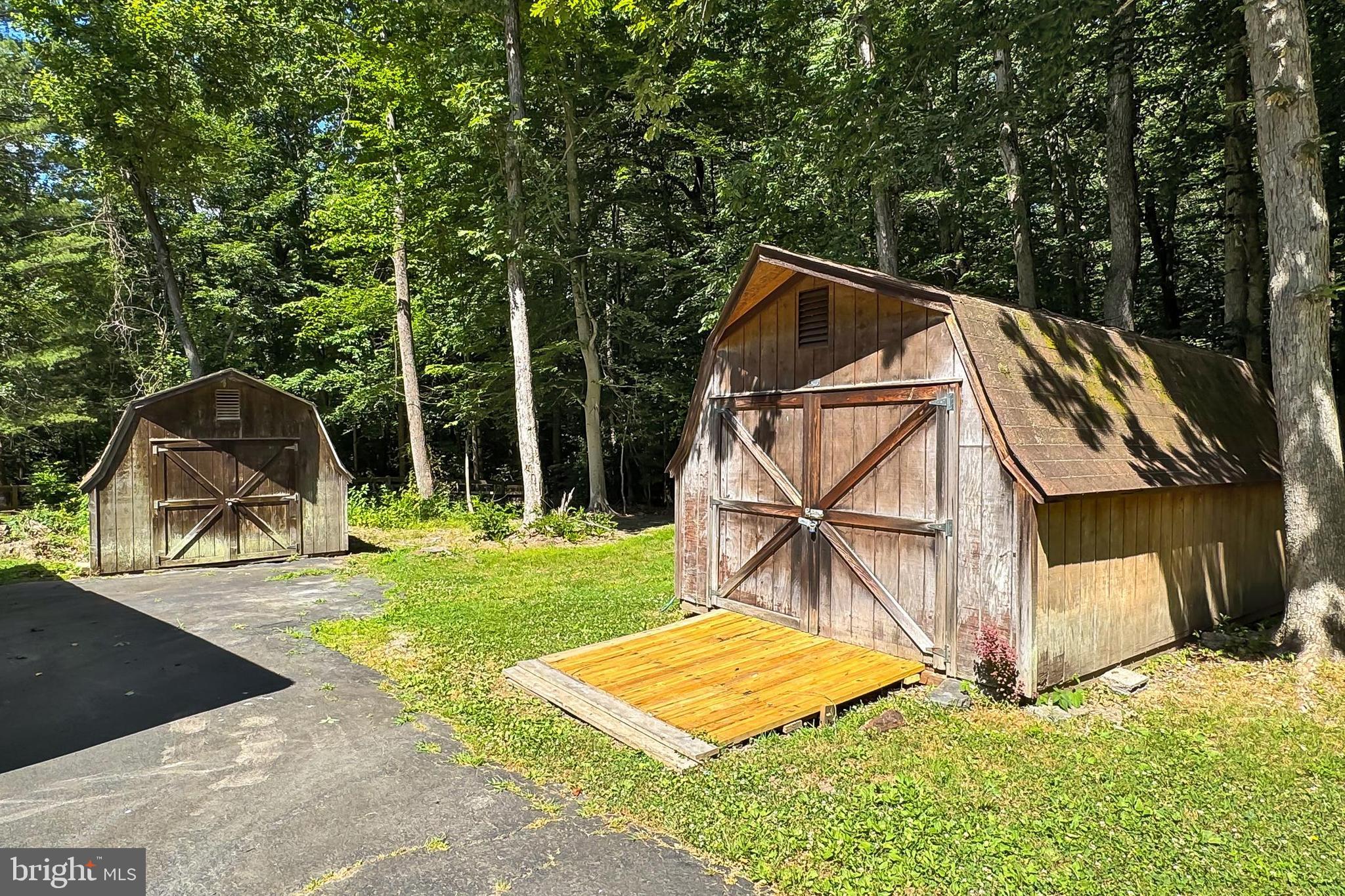 CLIFTON WOODS - Residential