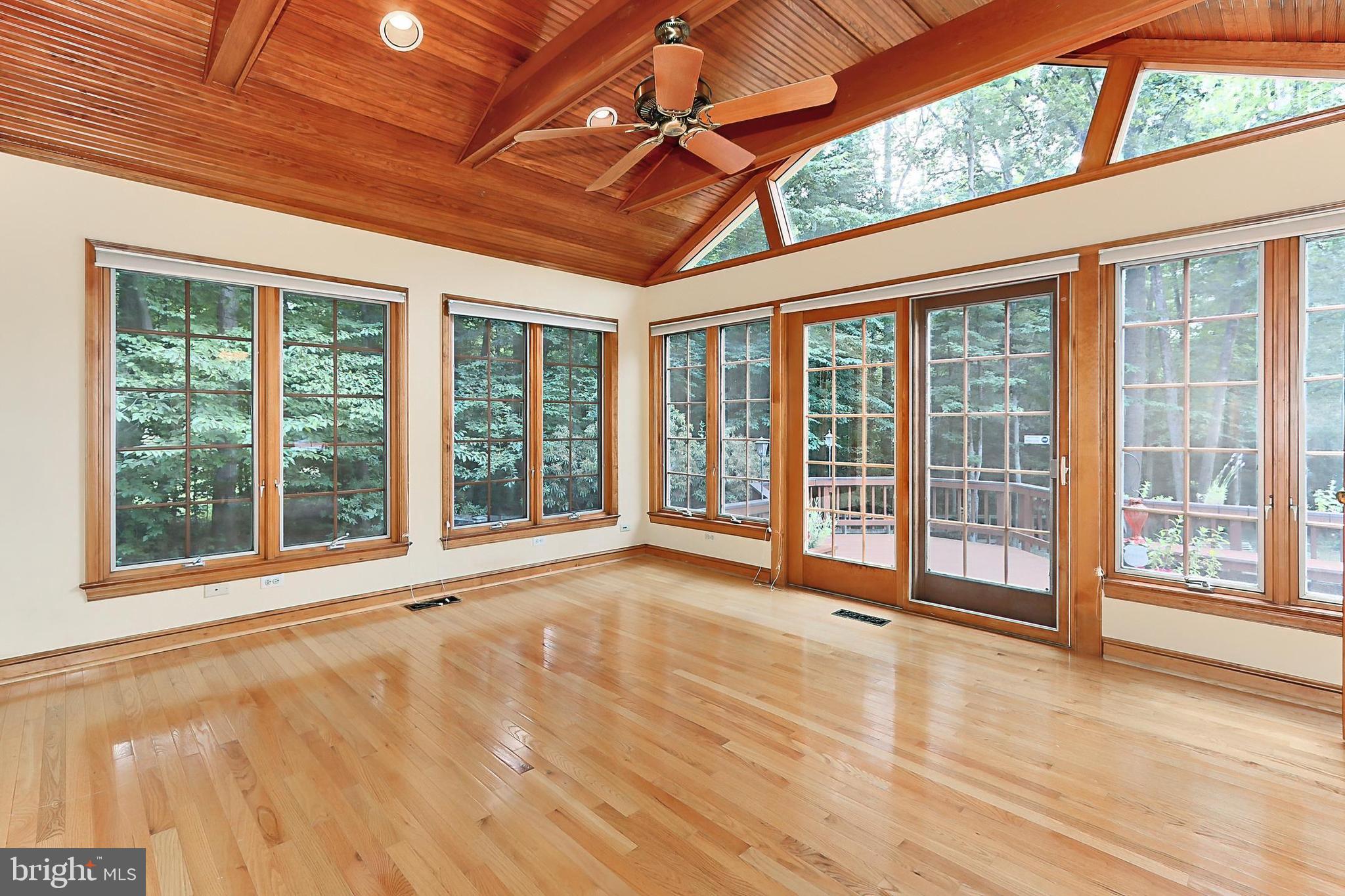 CLIFTON WOODS - Residential