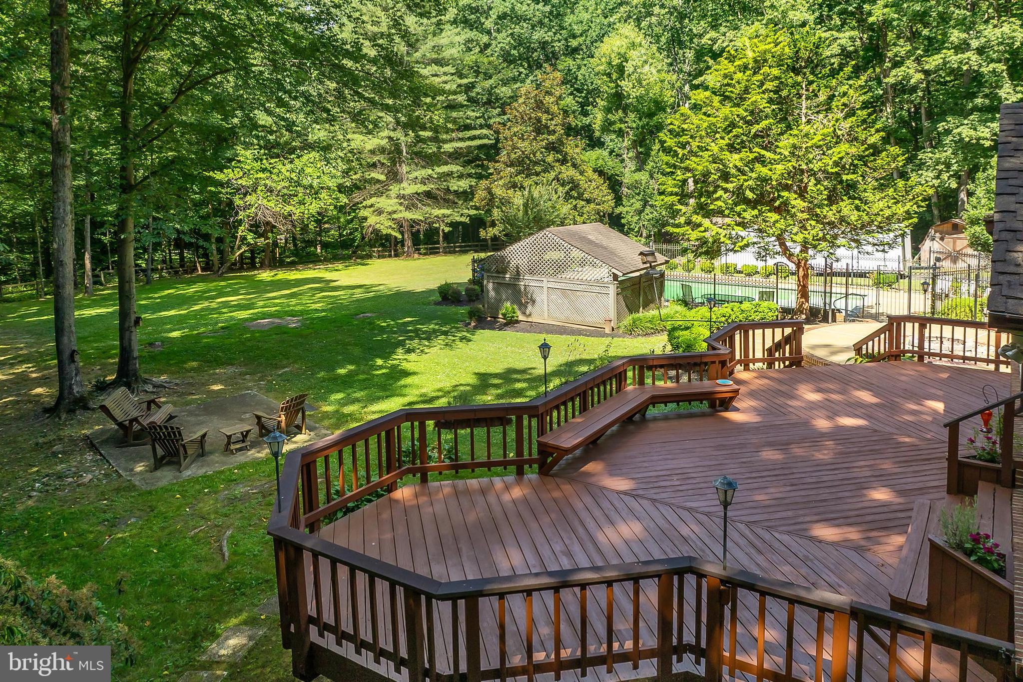 CLIFTON WOODS - Residential