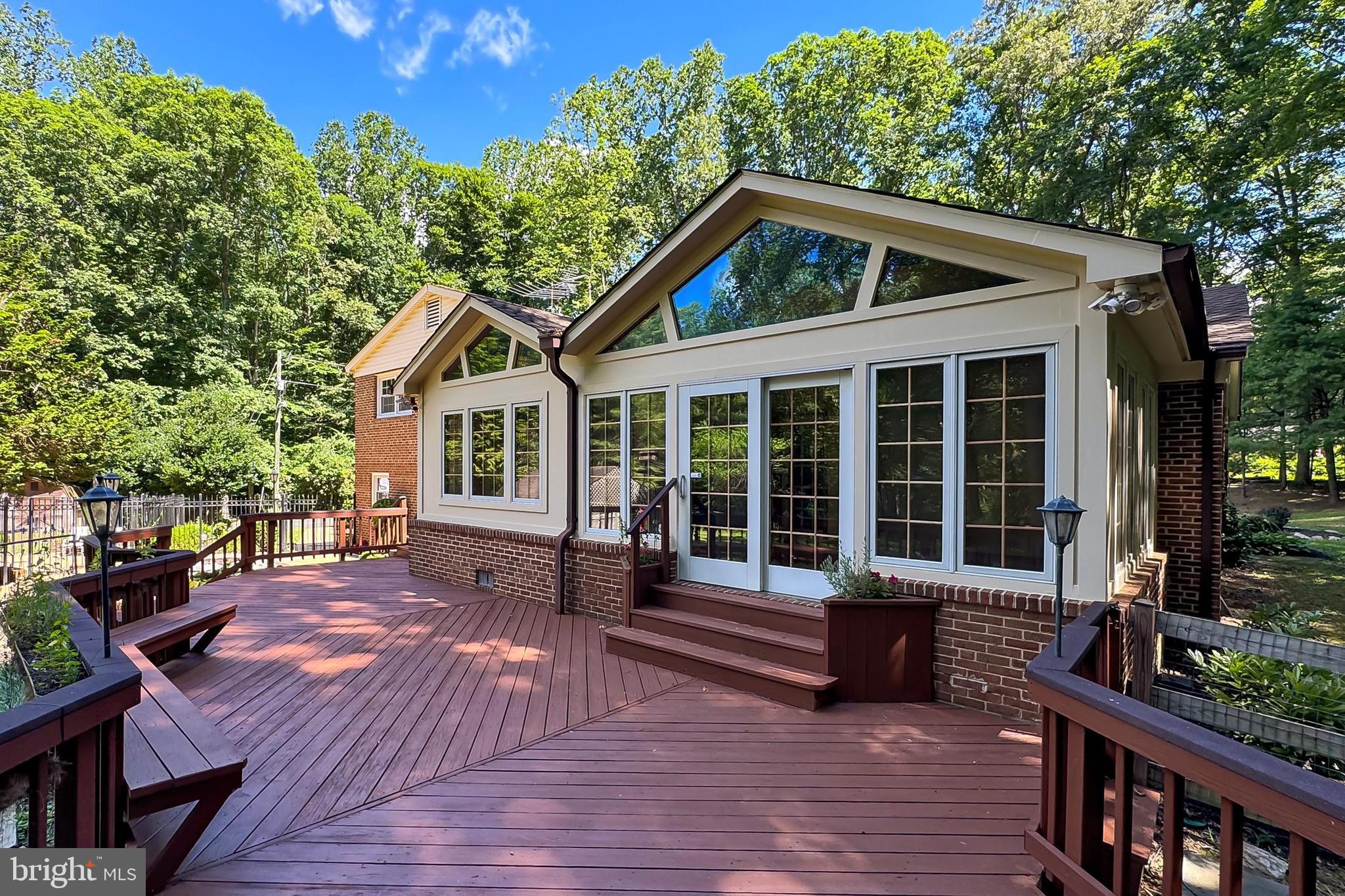 CLIFTON WOODS - Residential