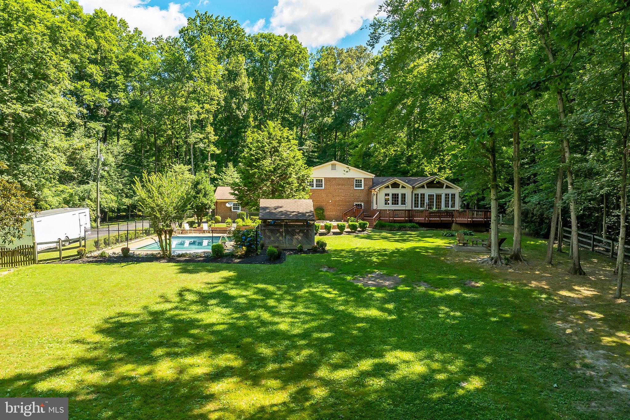 CLIFTON WOODS - Residential