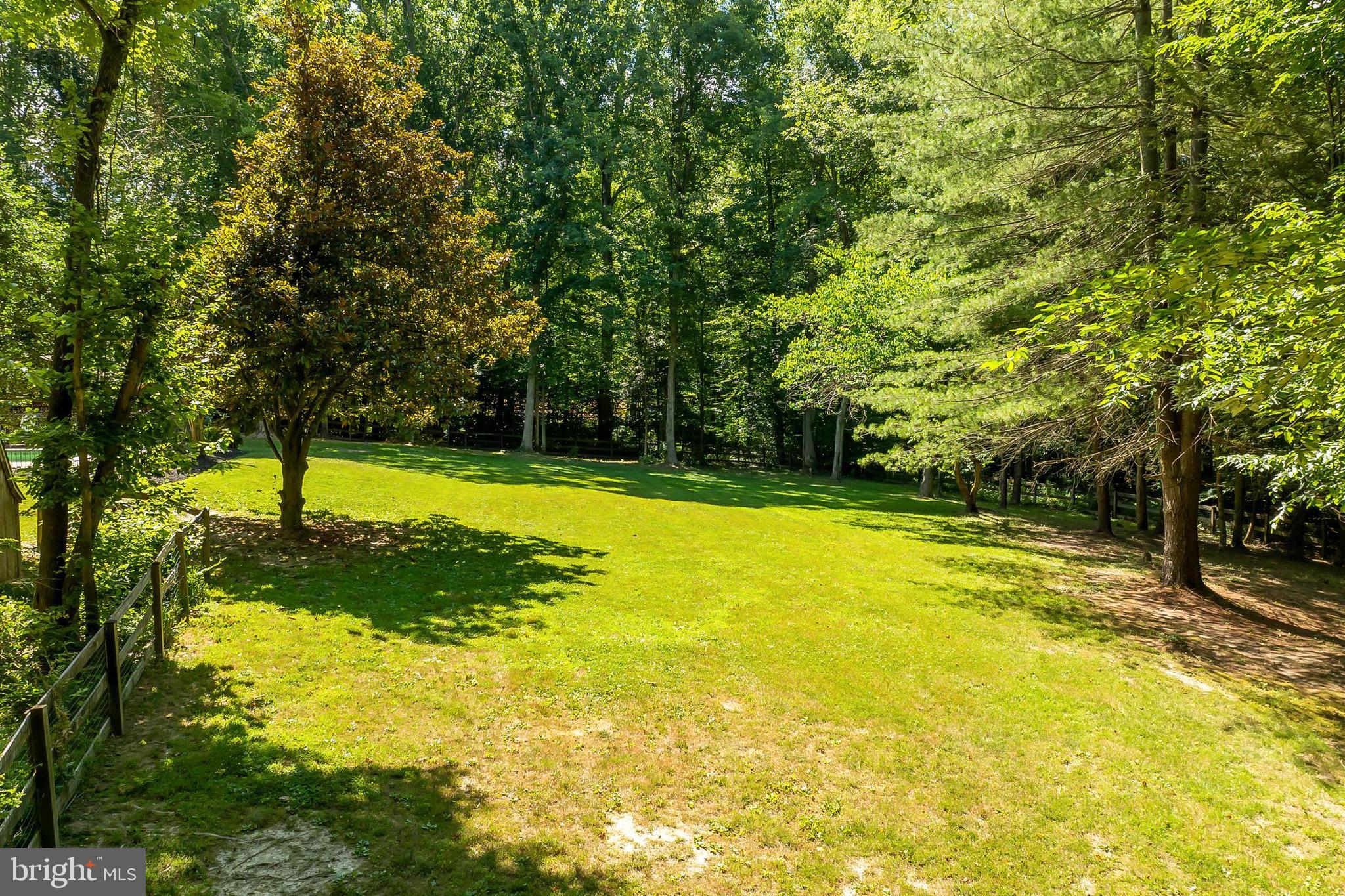 CLIFTON WOODS - Residential