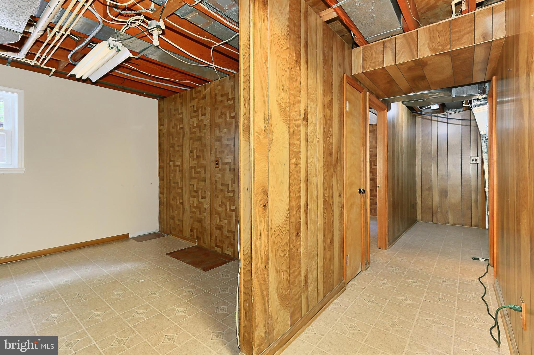 CLIFTON WOODS - Residential