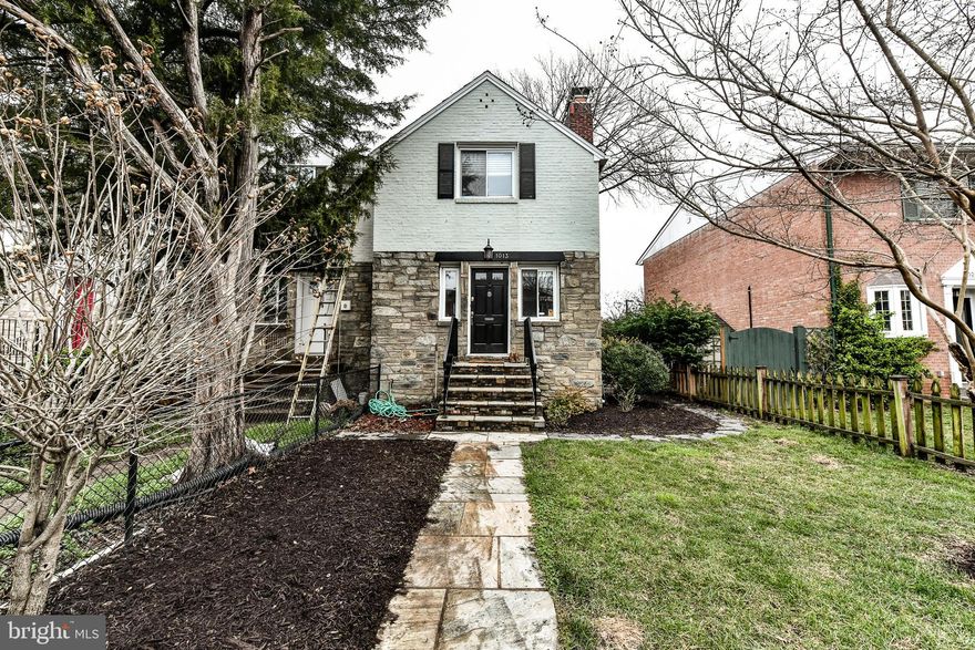 Absolutely Stunning Completely Renovated 3BR 2BA End-Townhome with private parking*Centrally located in highly sought-after community of Westover*Home features beautiful hardwood floors, neutral paint & trim*Walk into spacious, light & bright living room with cozy brick fireplace leads to dining room*Stunning Kitchen completely renovated with Thermador & Samsung stainless steel appliances, gorgeous counters, designer tiled backsplash & recess lighting*Awesome back yard & deck! Spacious bedrooms upstairs & finished lower level rec room with fireplace*Unbeatable location - walk to Braddock Rd Metro, and local favorites Chop Shop Taco, Mason Social, Grateful Kitchen*Easily venture into Del Ray. 1 mile to Potomac Yard & 2.5 mi to Crystal City!