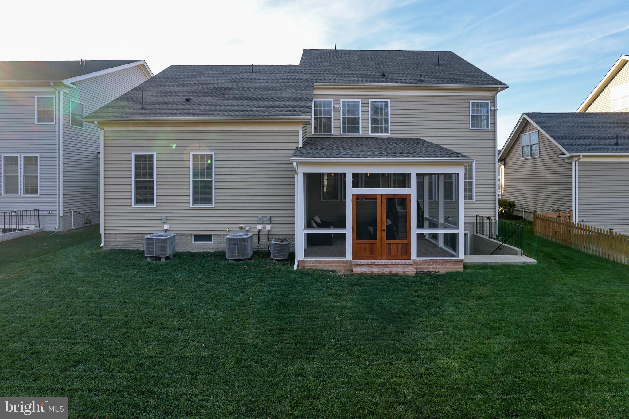 LENAH MILL - Residential