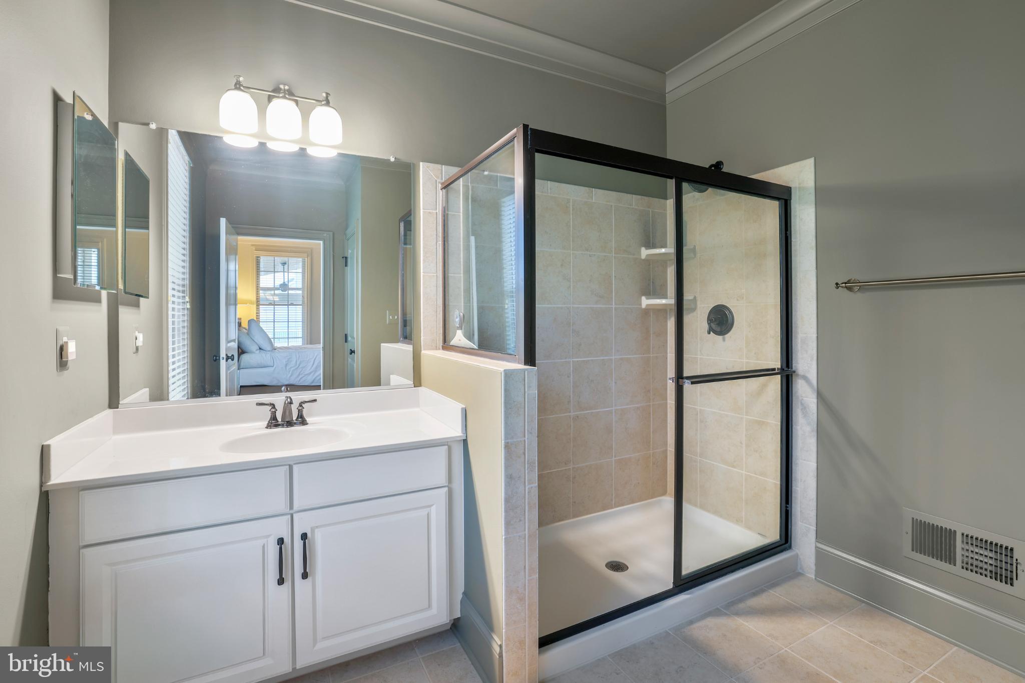 LENAH MILL - Residential