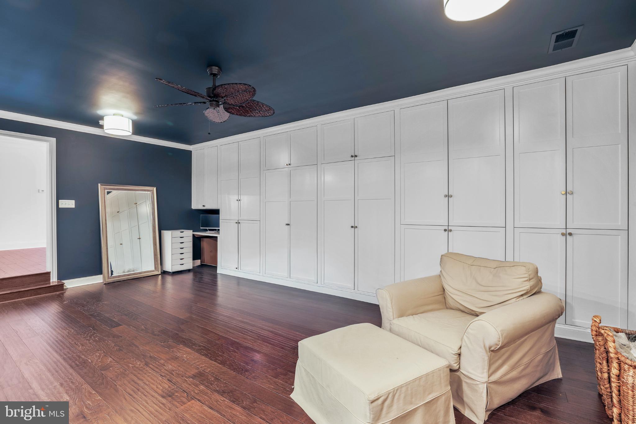 LENAH MILL - Residential