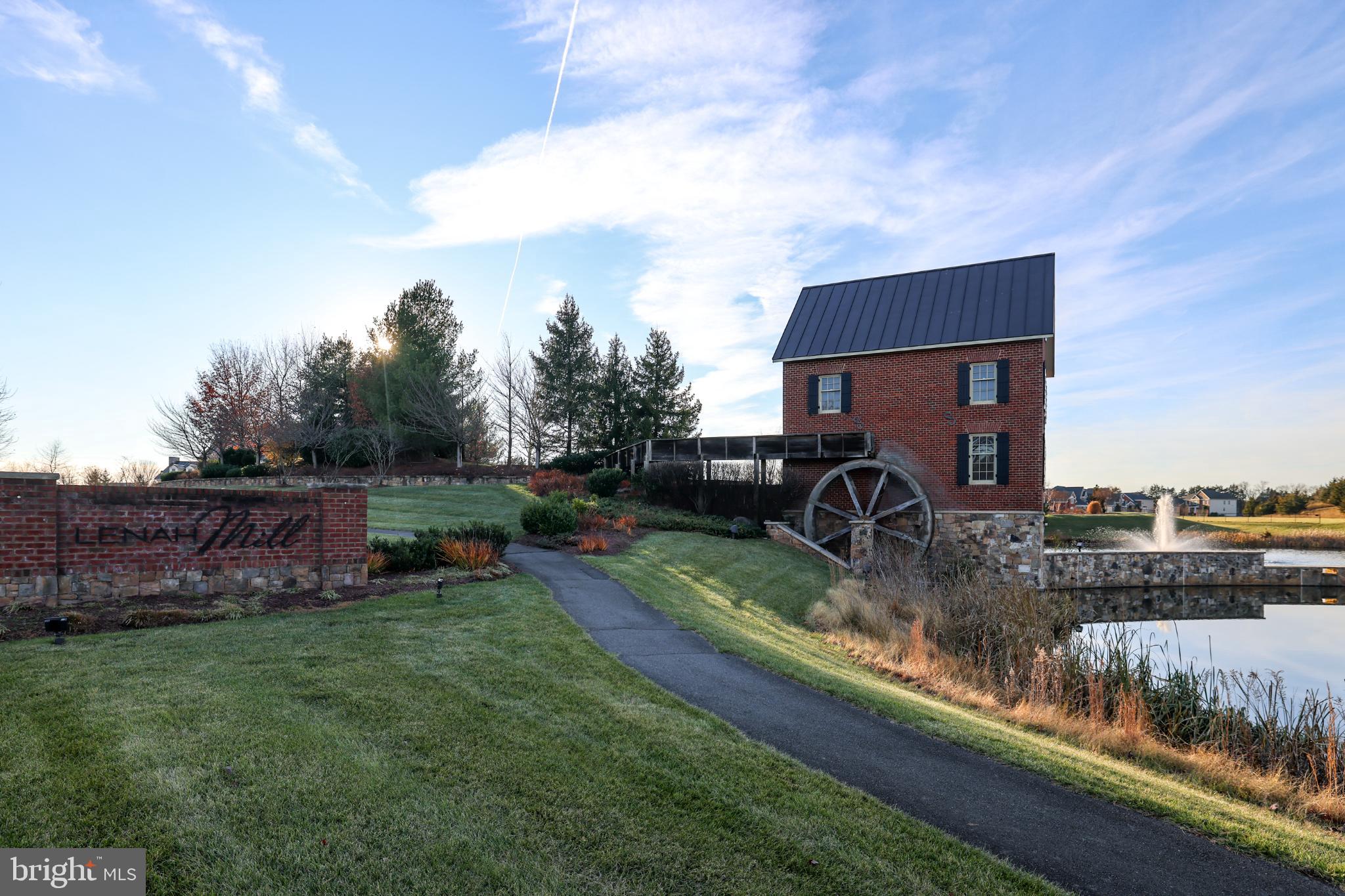 LENAH MILL - Residential