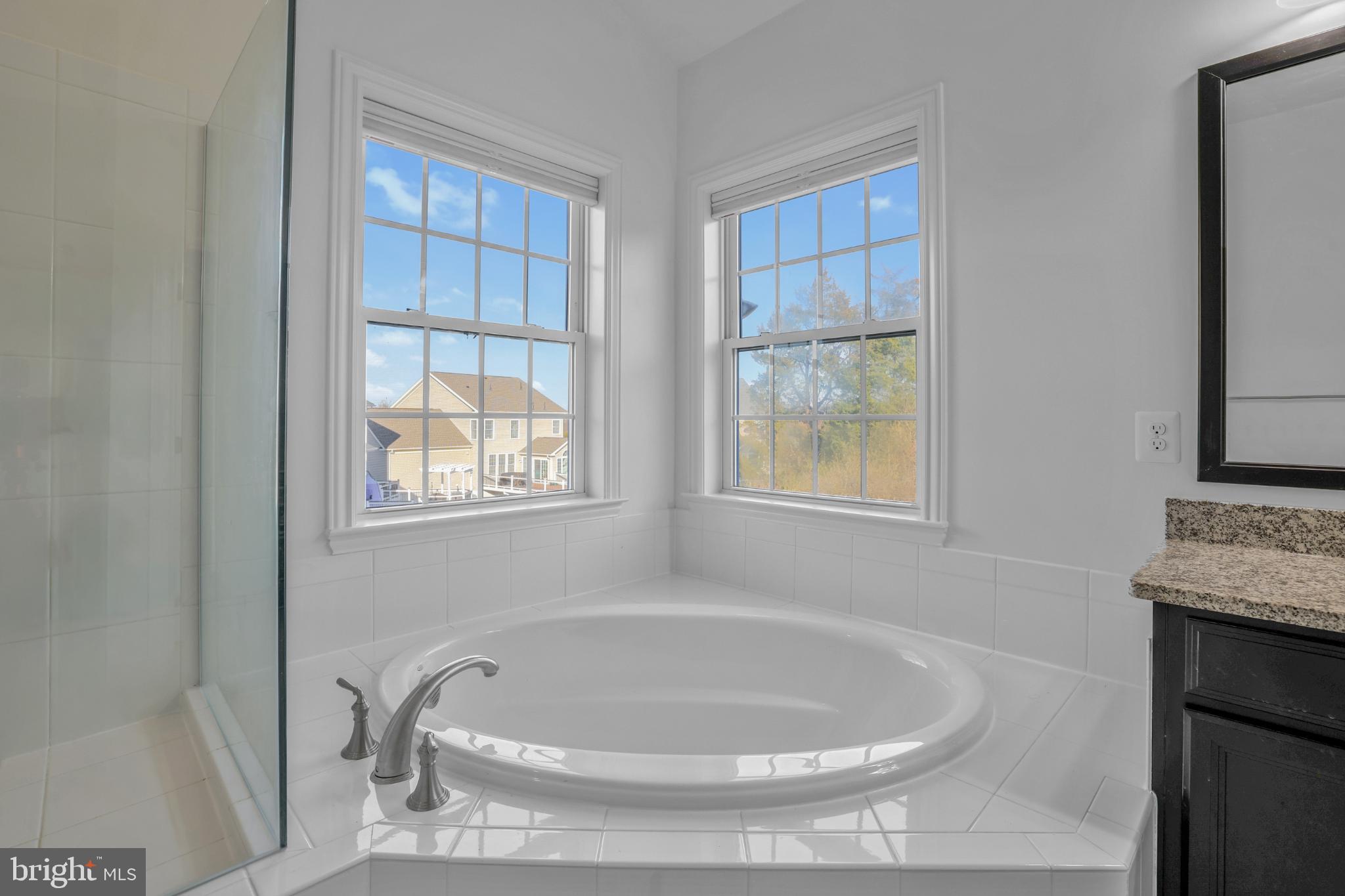 LENAH MILL - Residential