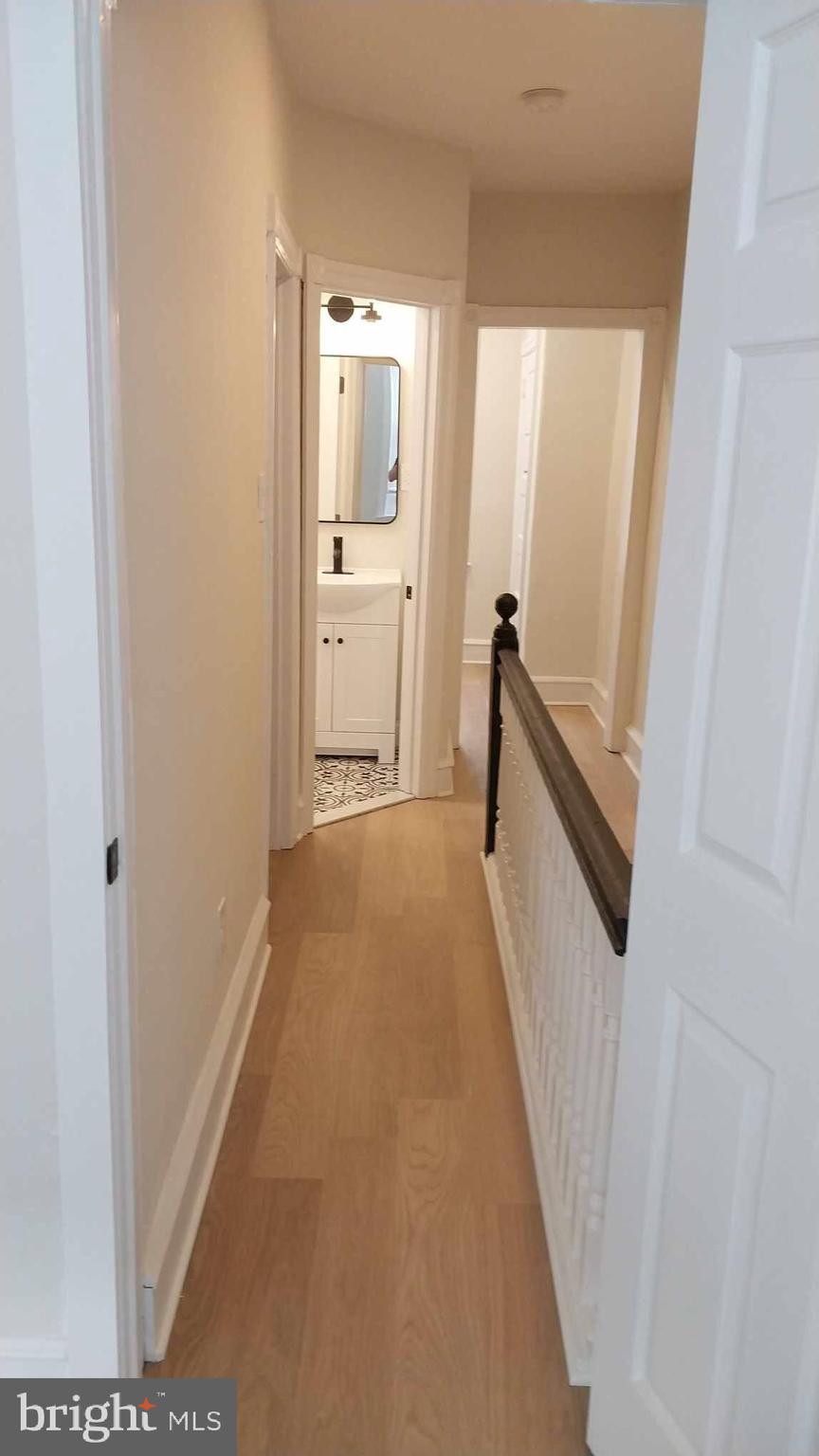 RICHMOND - Residential Lease