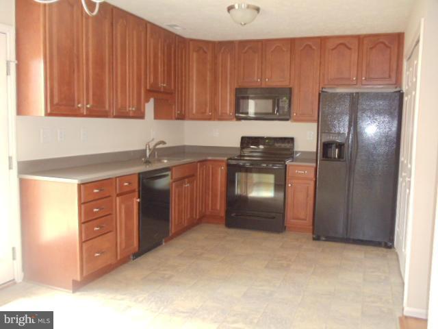 ACTON VILLAGE - Residential Lease