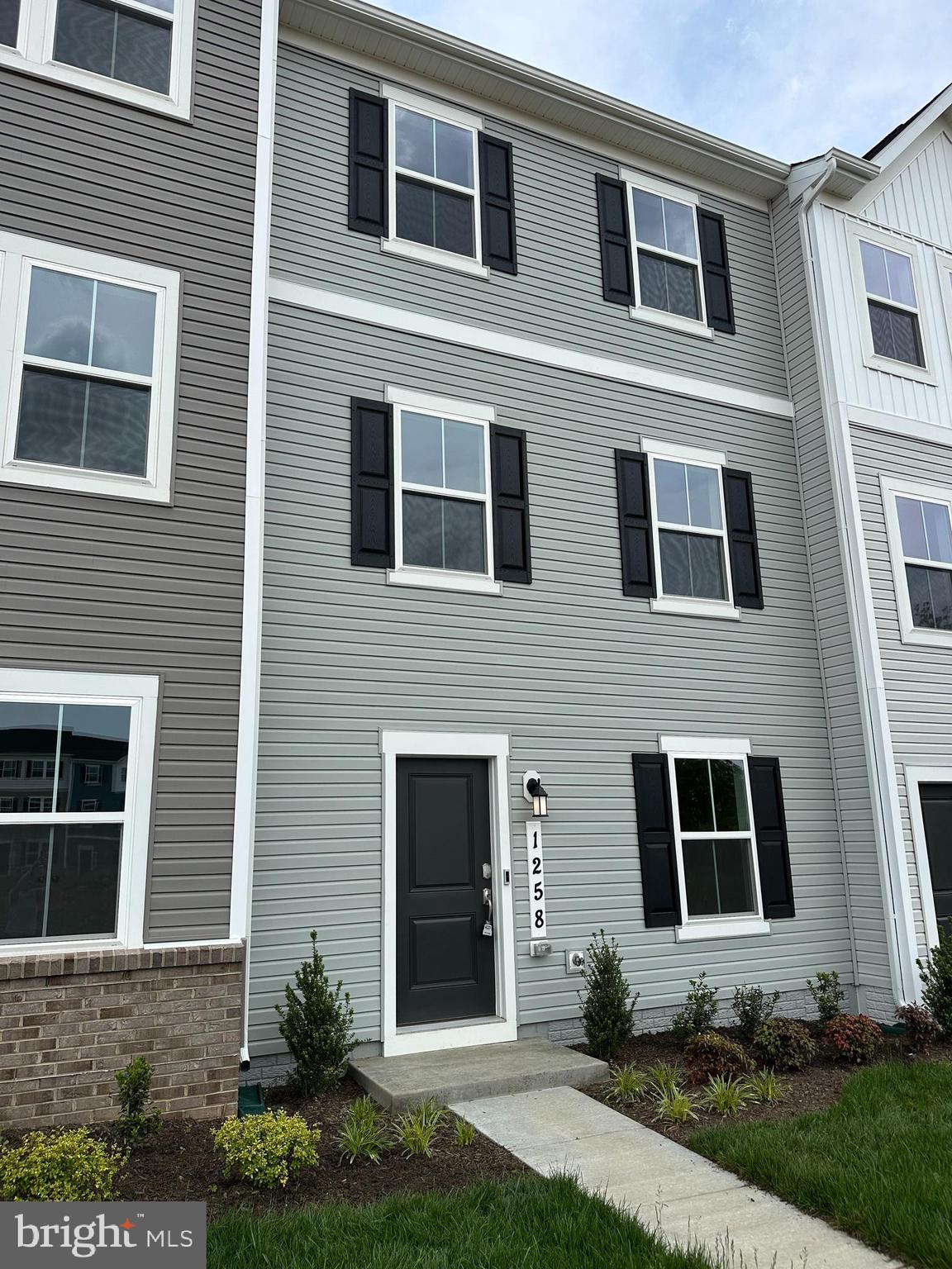 NONE AVAILABLE - Residential Lease