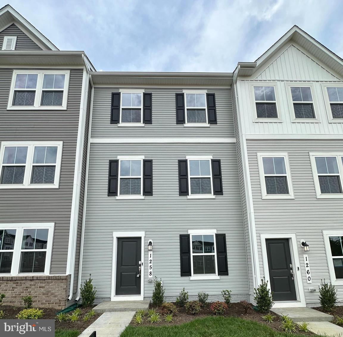 NONE AVAILABLE - Residential Lease