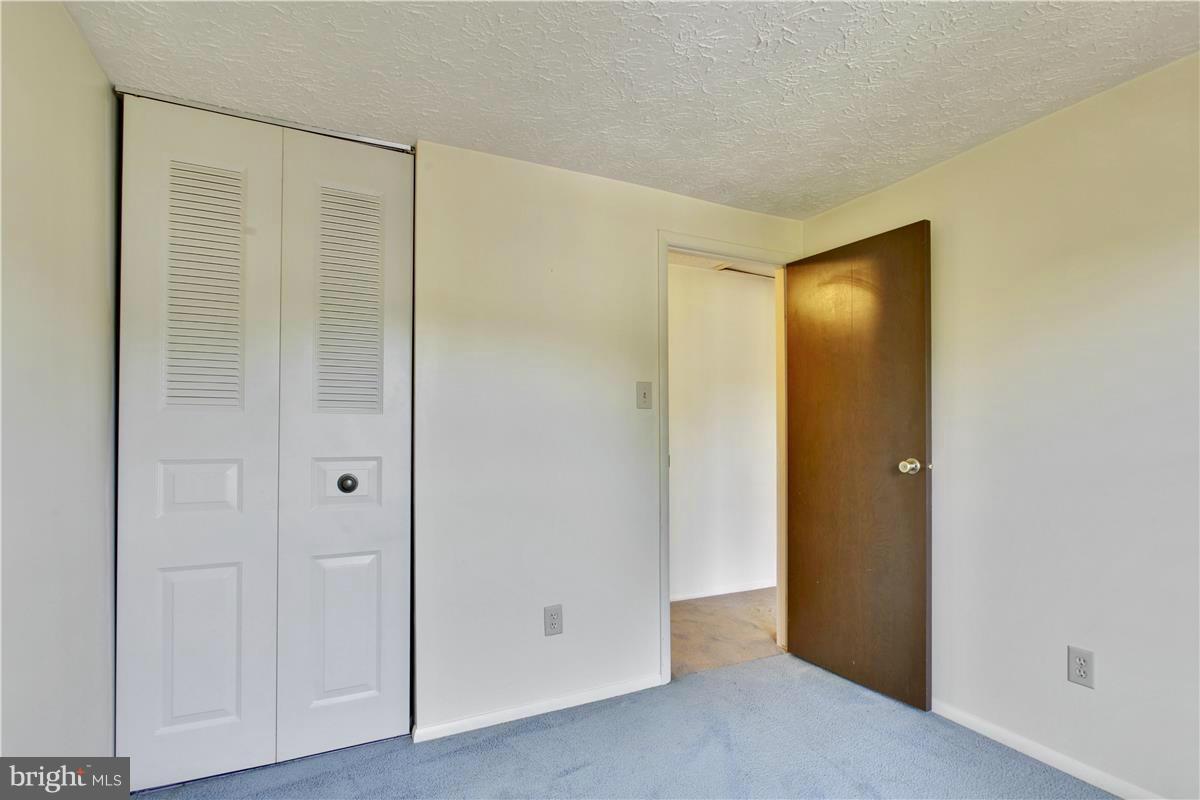 WHITFIELD GREEN - Residential