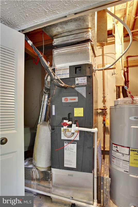 WHITFIELD GREEN - Residential