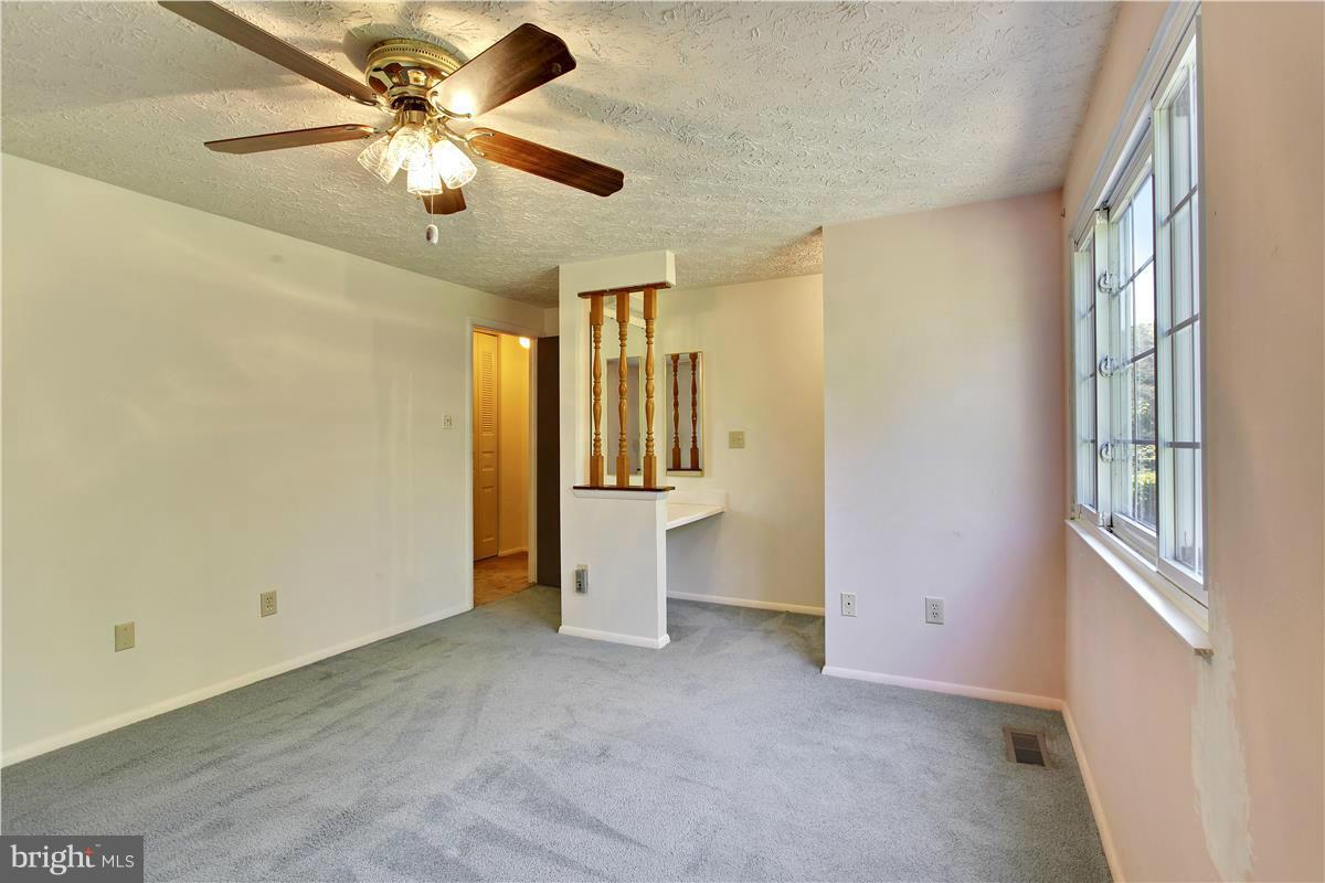 WHITFIELD GREEN - Residential