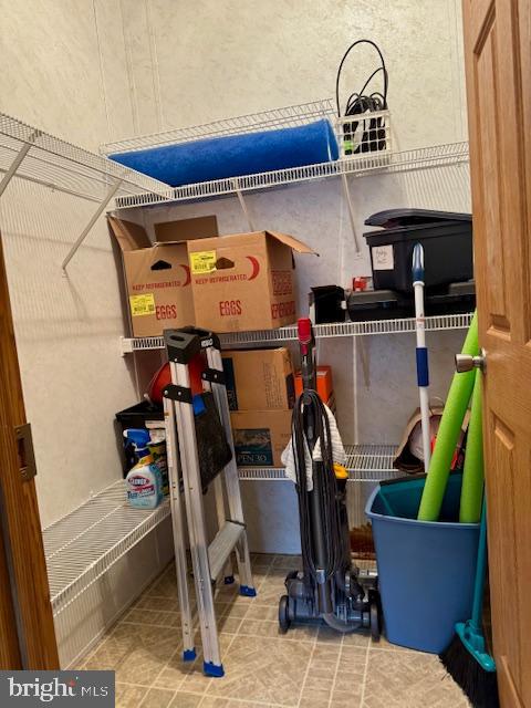 FOREST GREEN COURT - Residential