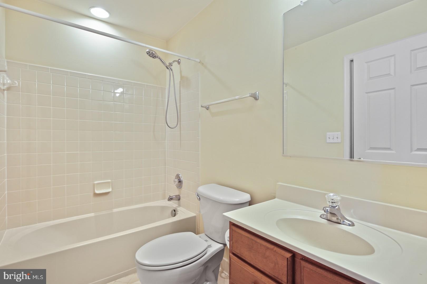 CHAPEL GROVE - Residential