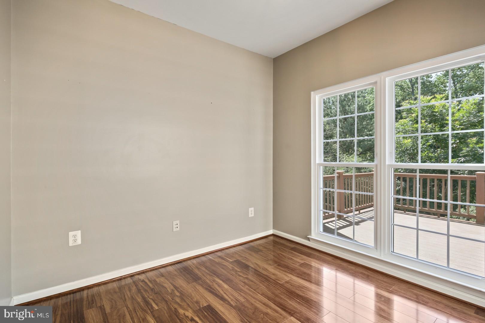 CHAPEL GROVE - Residential