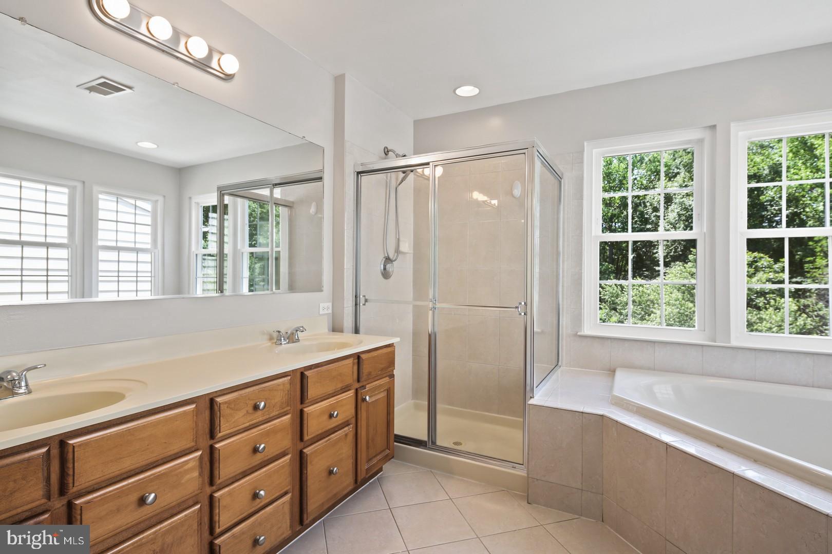 CHAPEL GROVE - Residential