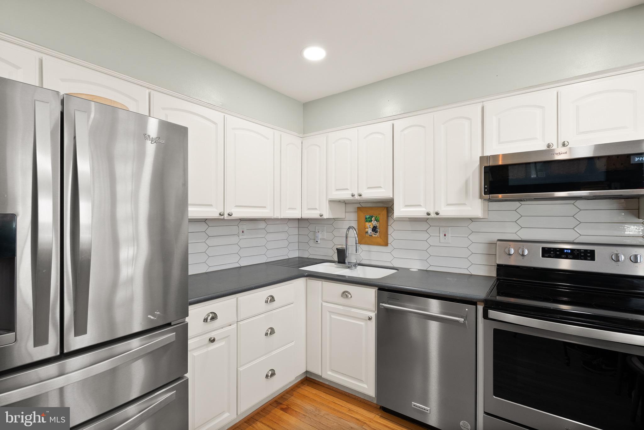 PINECREST HEIGHTS - Residential