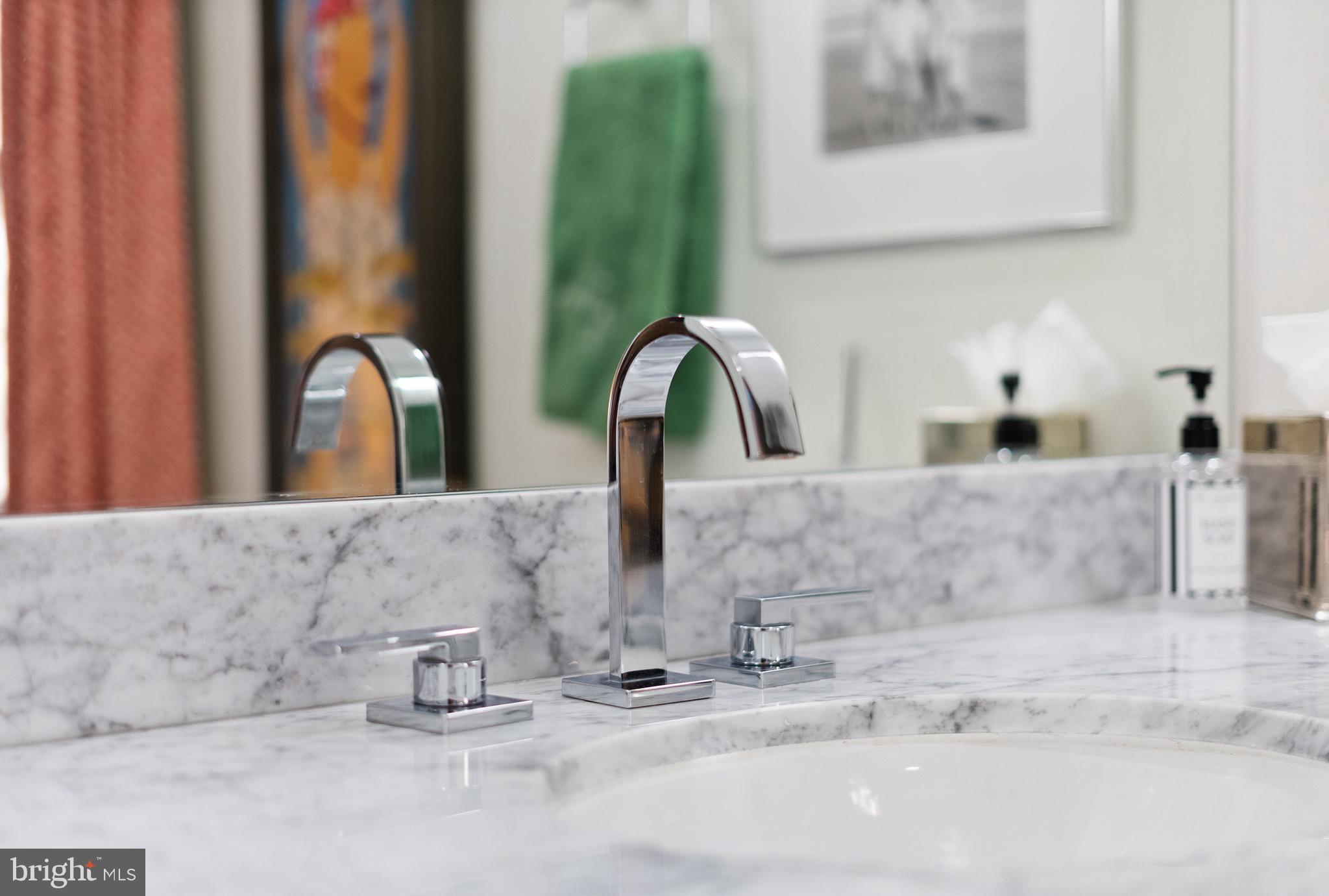 PINECREST HEIGHTS - Residential