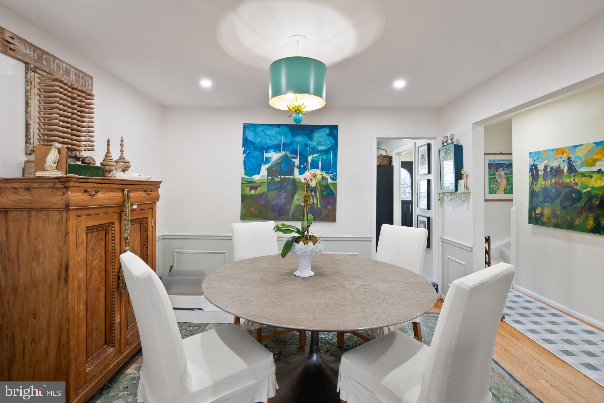 PINECREST HEIGHTS - Residential