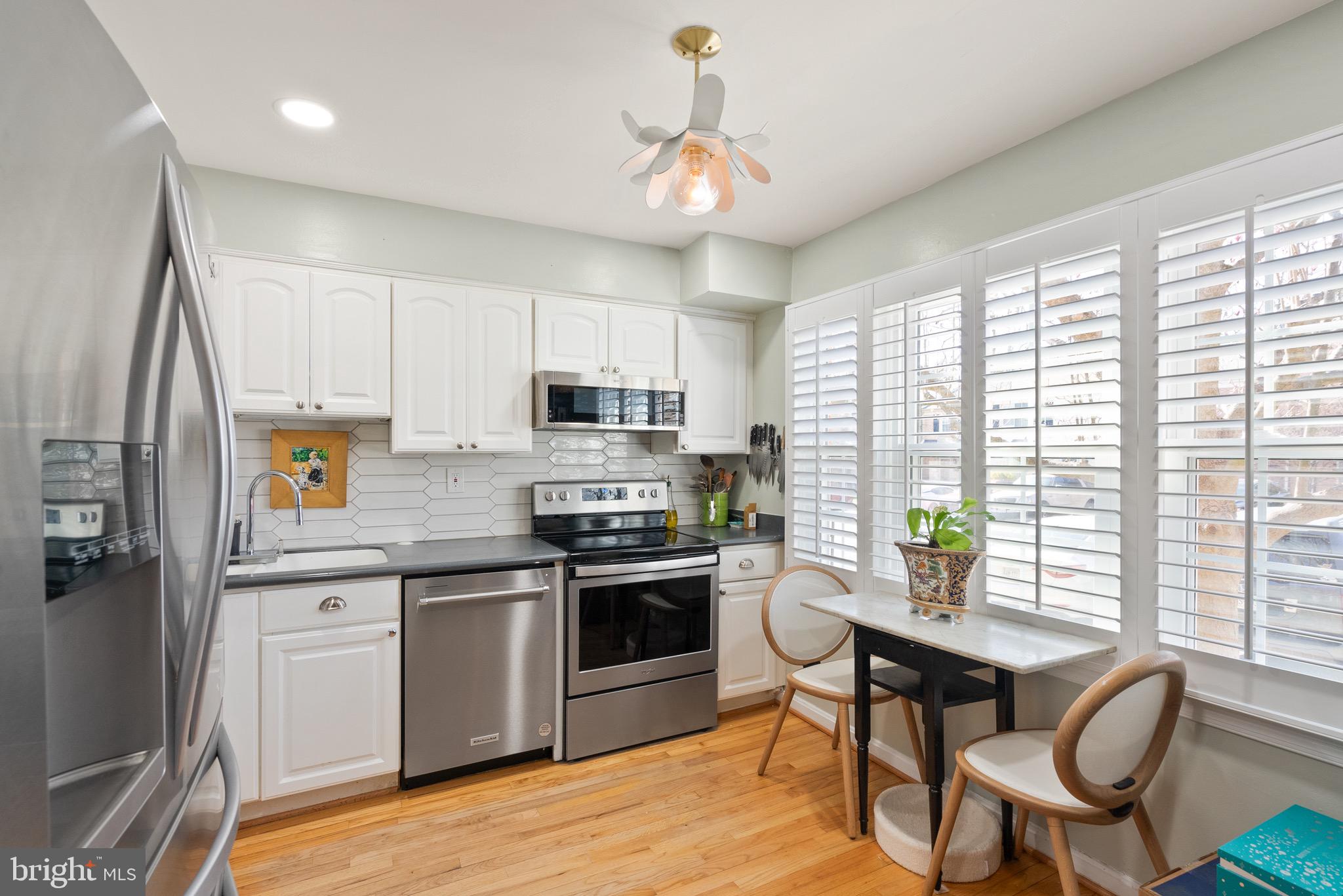 PINECREST HEIGHTS - Residential