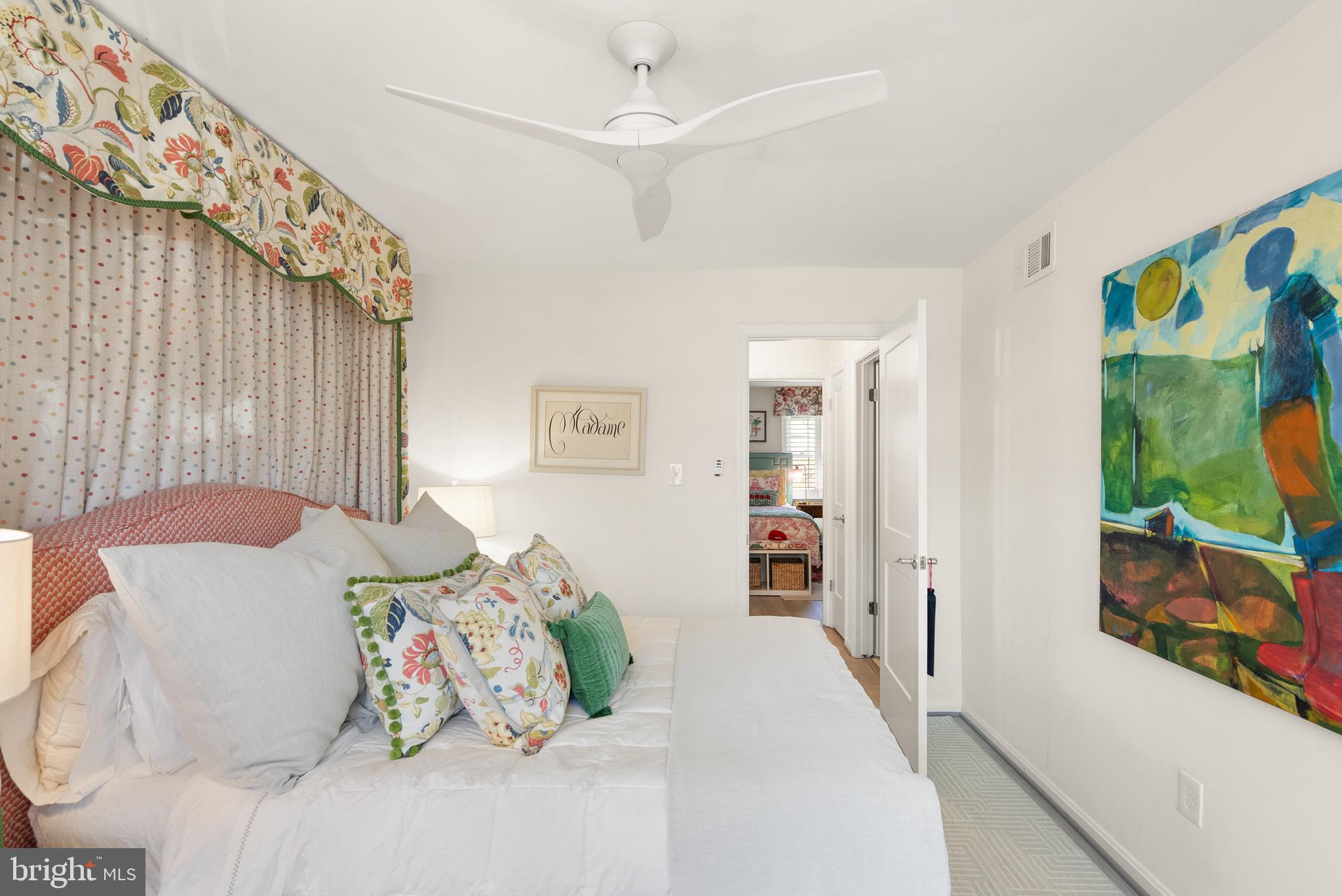 PINECREST HEIGHTS - Residential