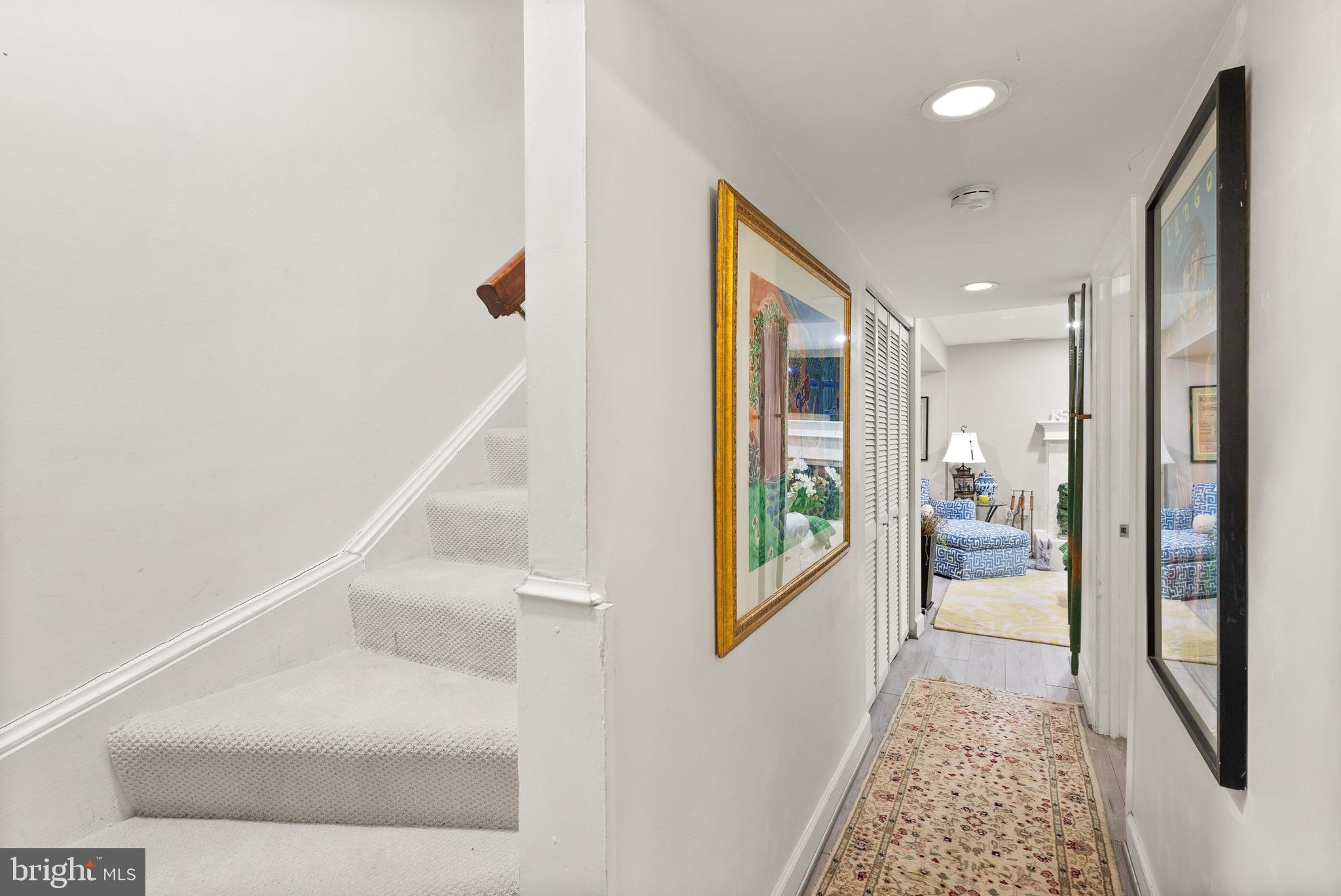 PINECREST HEIGHTS - Residential