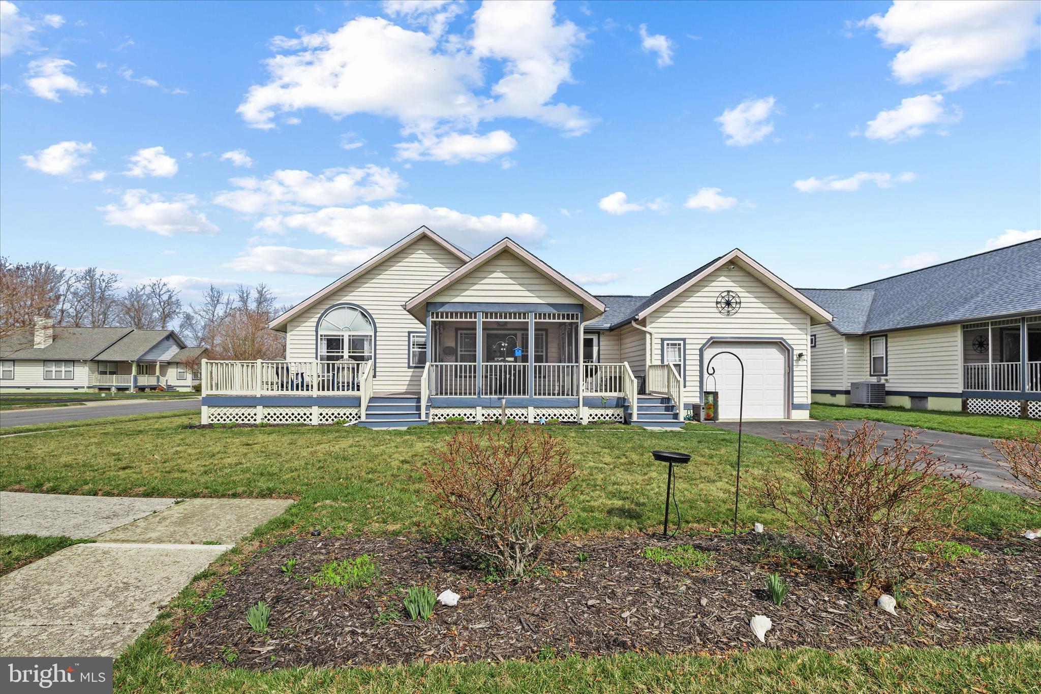 FOREST REACH - Residential