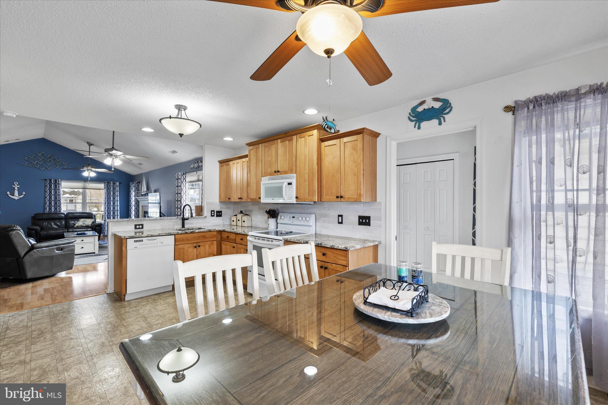 FOREST REACH - Residential