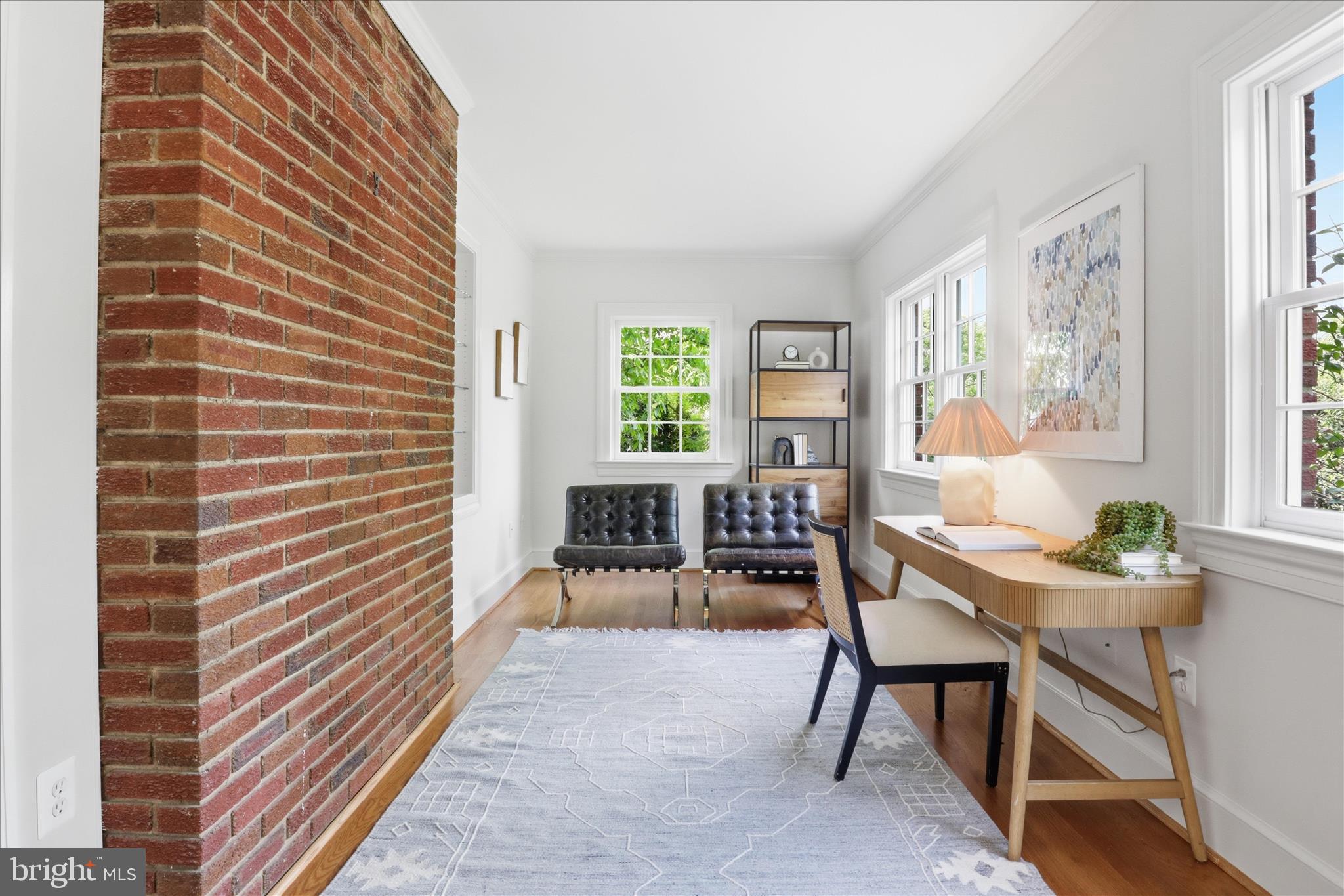 LEE HEIGHTS - Residential