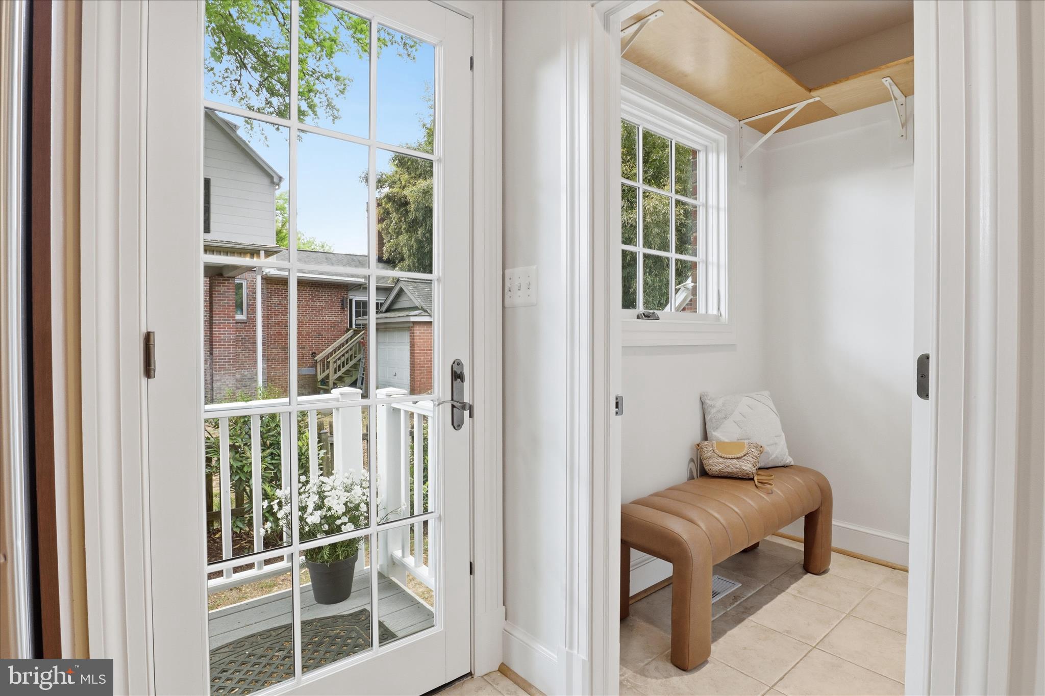 LEE HEIGHTS - Residential