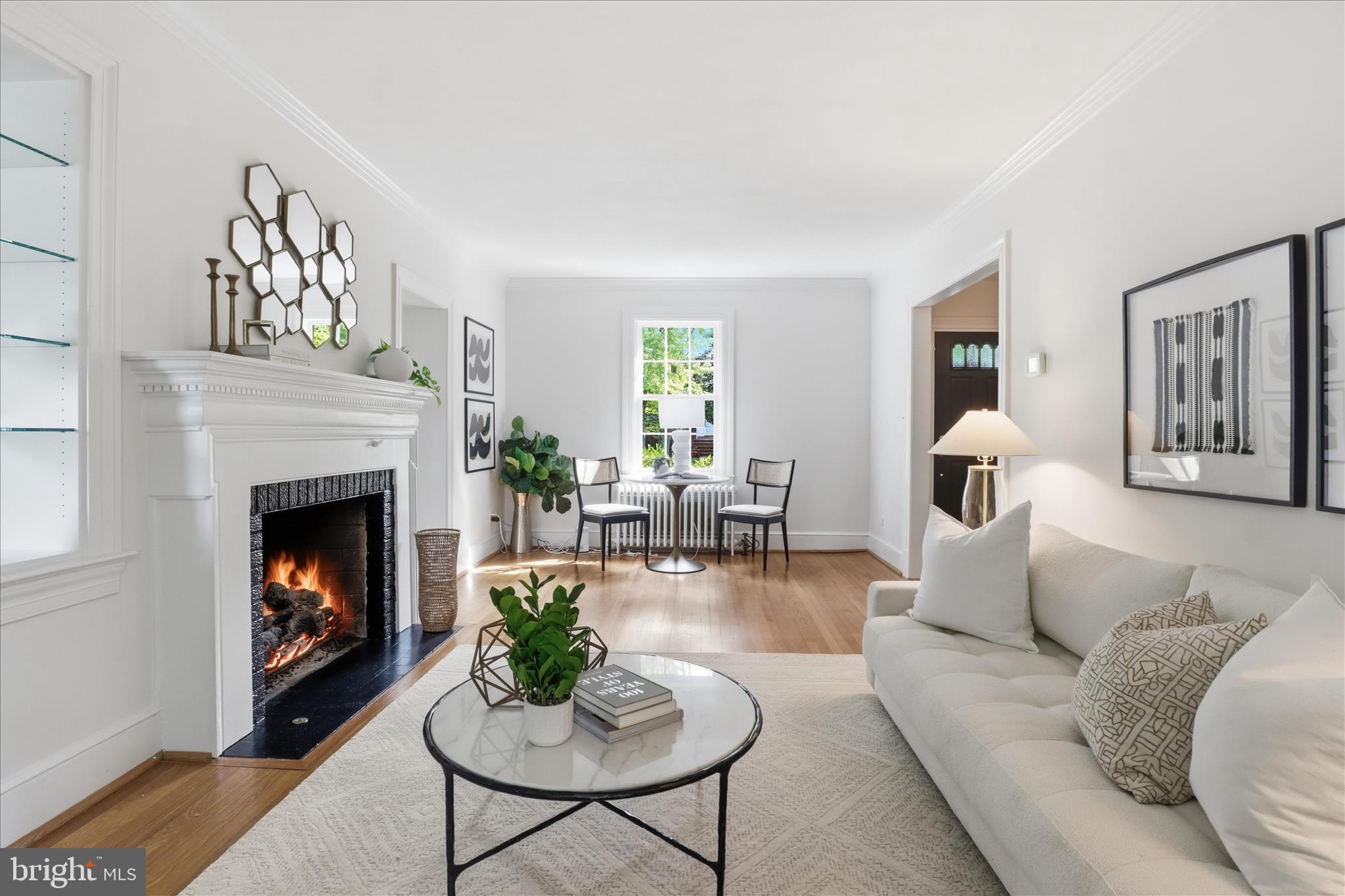 LEE HEIGHTS - Residential