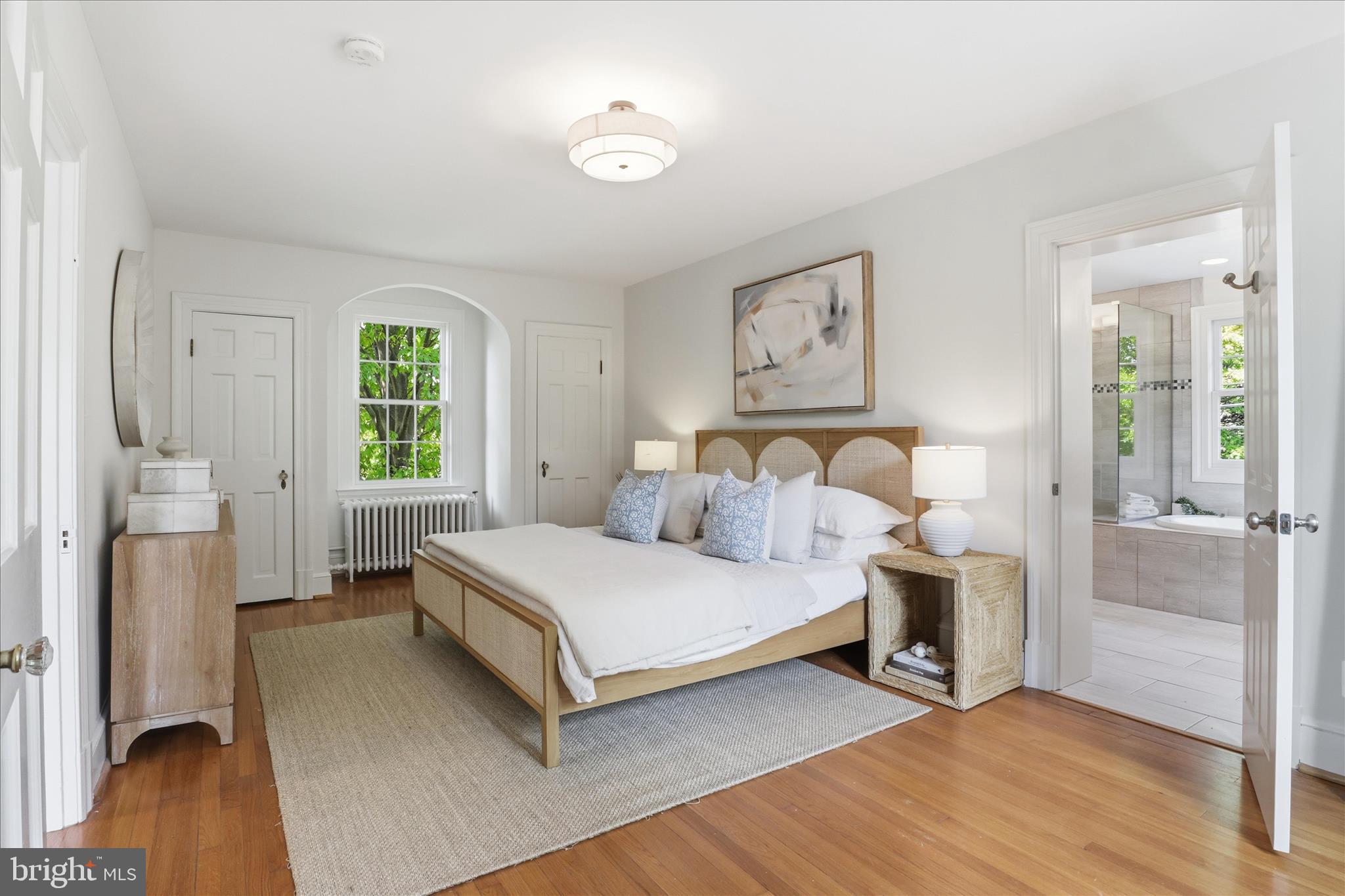 LEE HEIGHTS - Residential