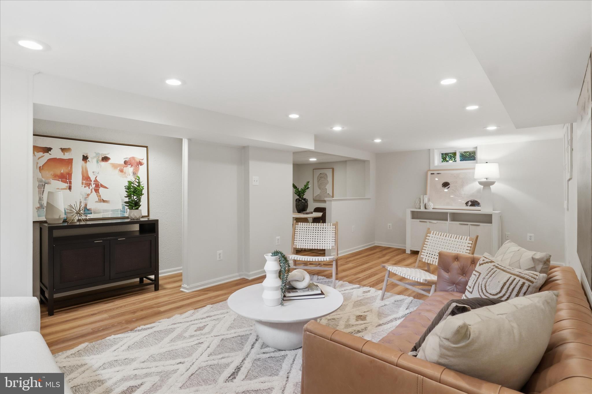 LEE HEIGHTS - Residential