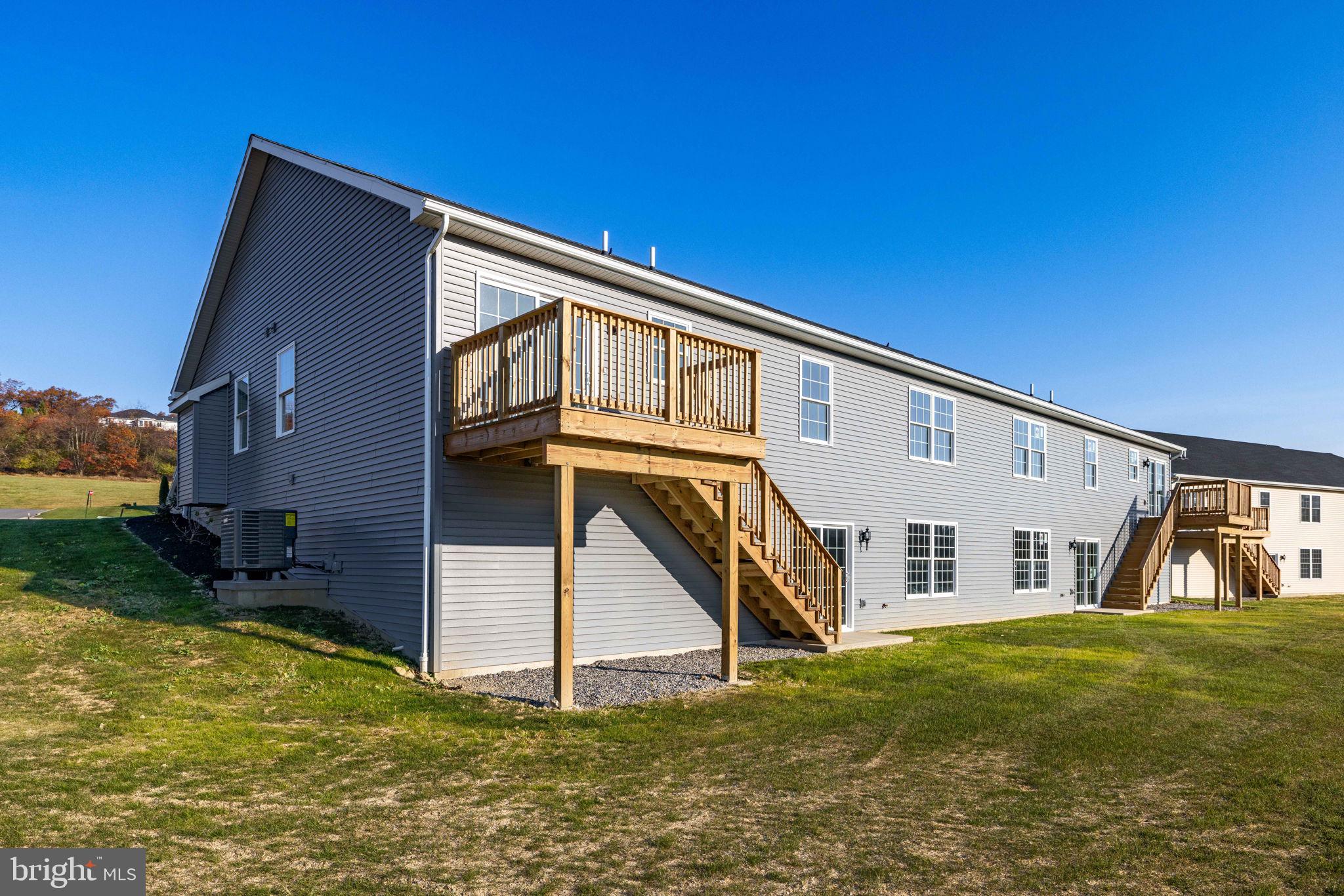 MONROE MANOR II - Residential