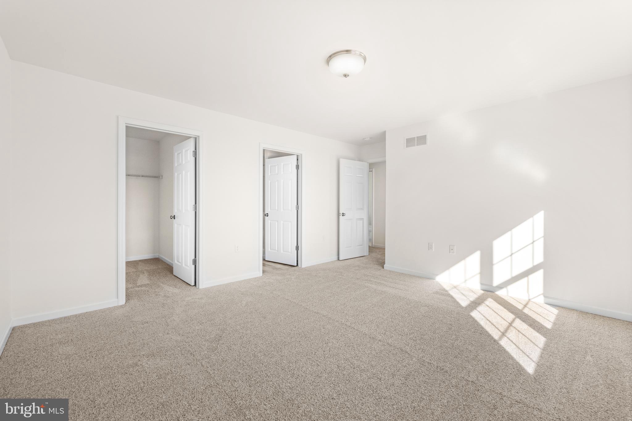 MONROE MANOR II - Residential