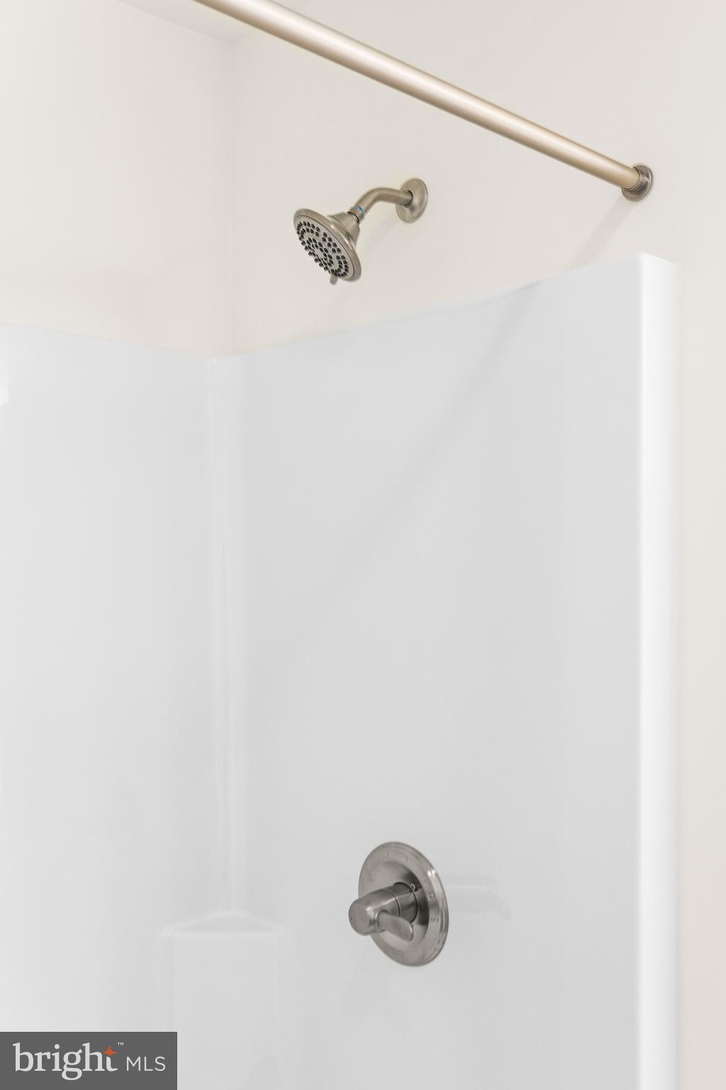 MONROE MANOR II - Residential