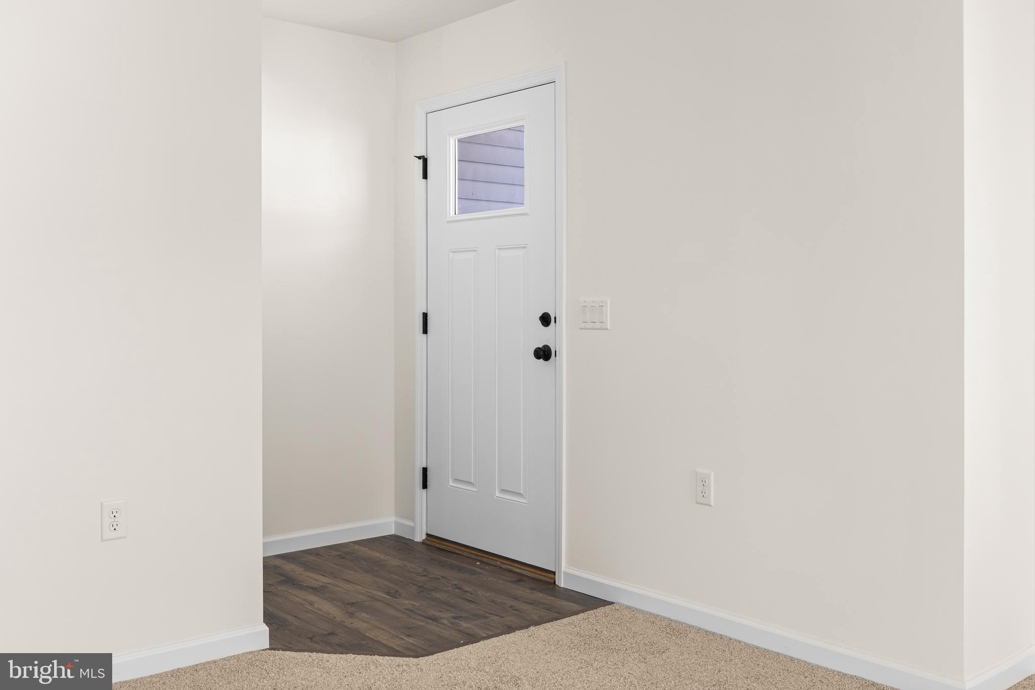 MONROE MANOR II - Residential