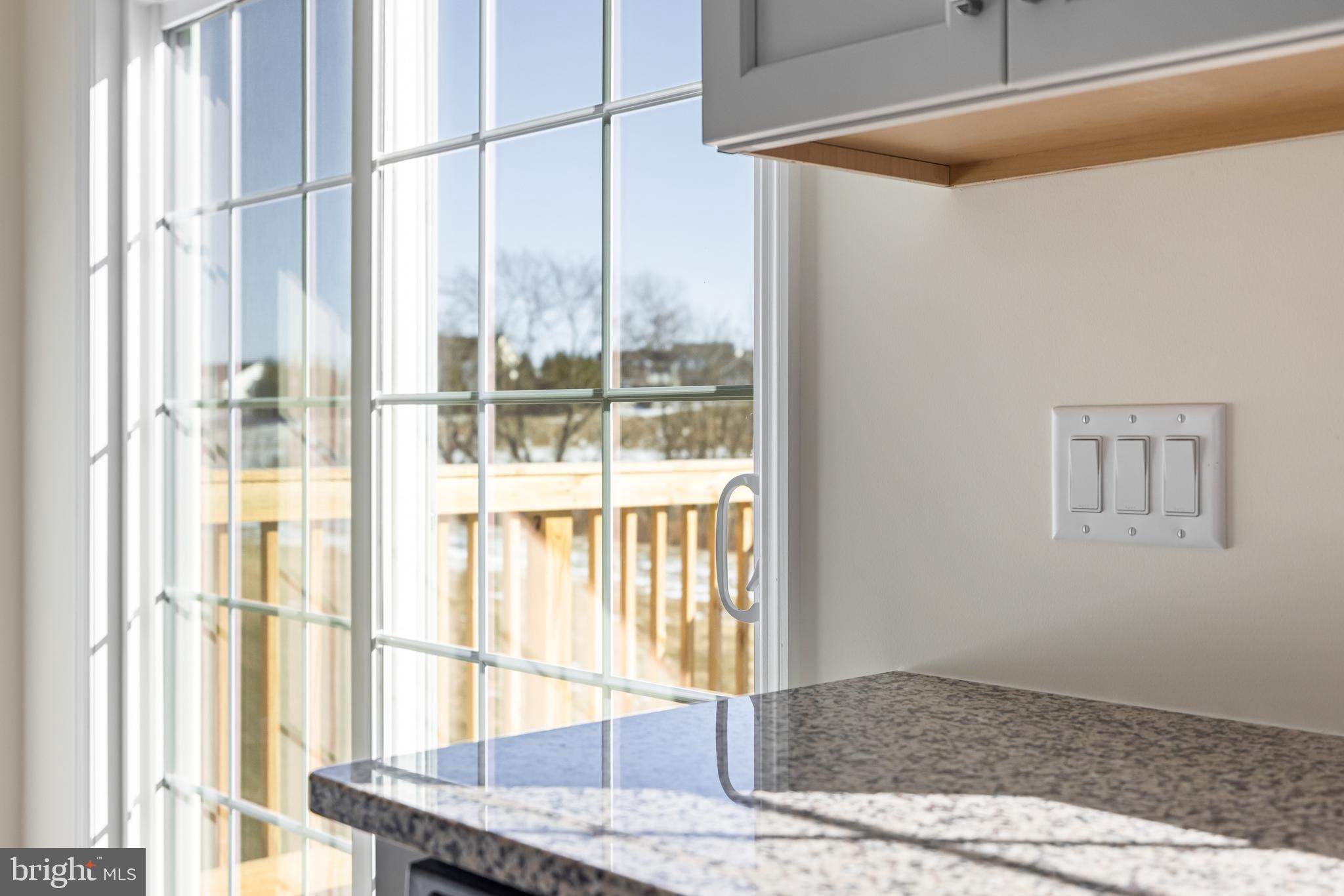 MONROE MANOR II - Residential