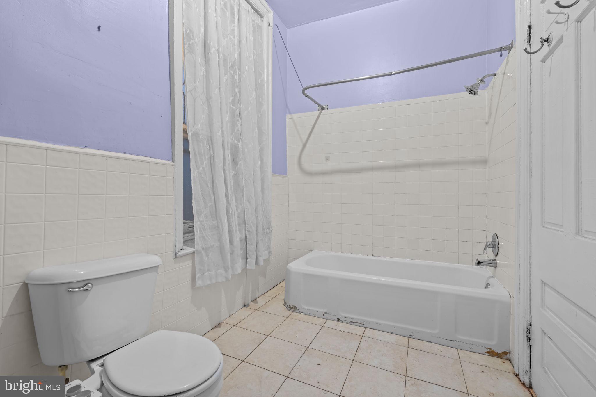 SPRUCE HILL - Residential