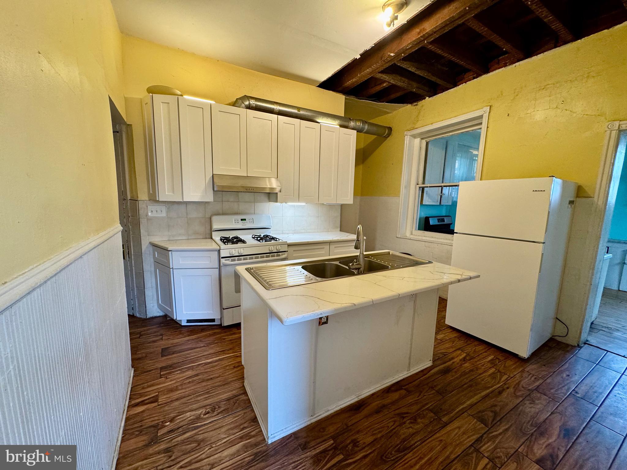 SPRUCE HILL - Residential