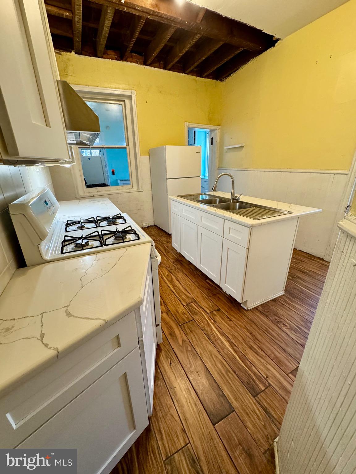 SPRUCE HILL - Residential