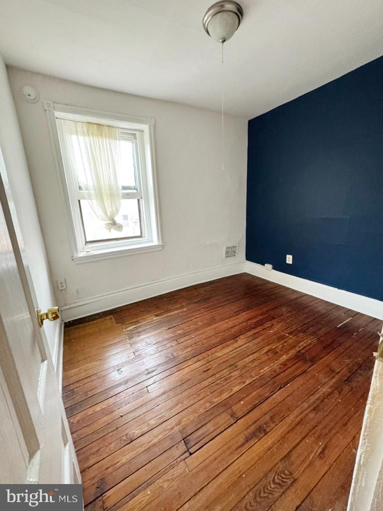 SPRUCE HILL - Residential