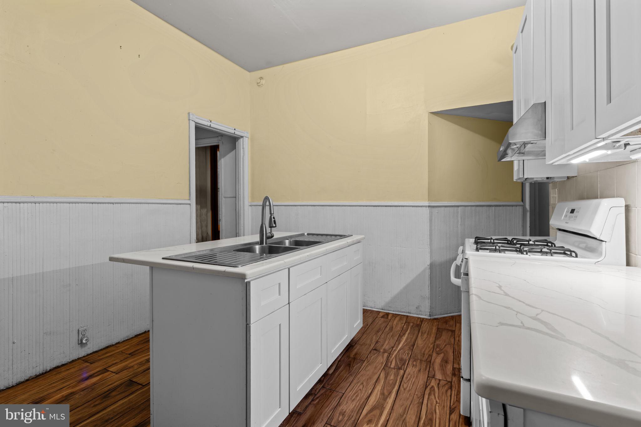 SPRUCE HILL - Residential