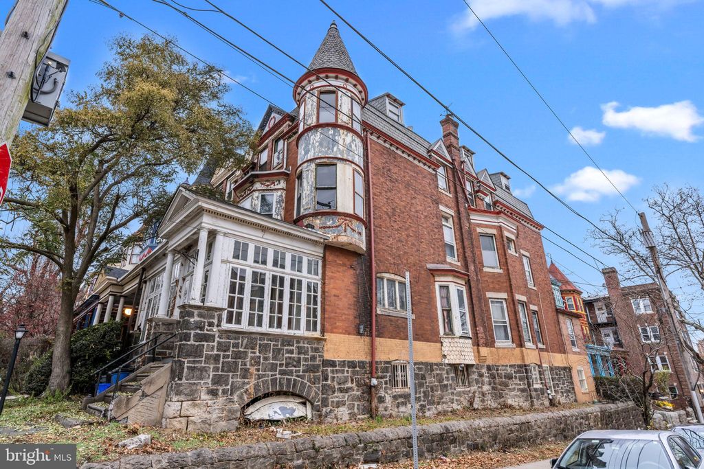 Photo of 4401 Pine Street, PHILADELPHIA, PA 19104 (MLS # PAPH2548020)