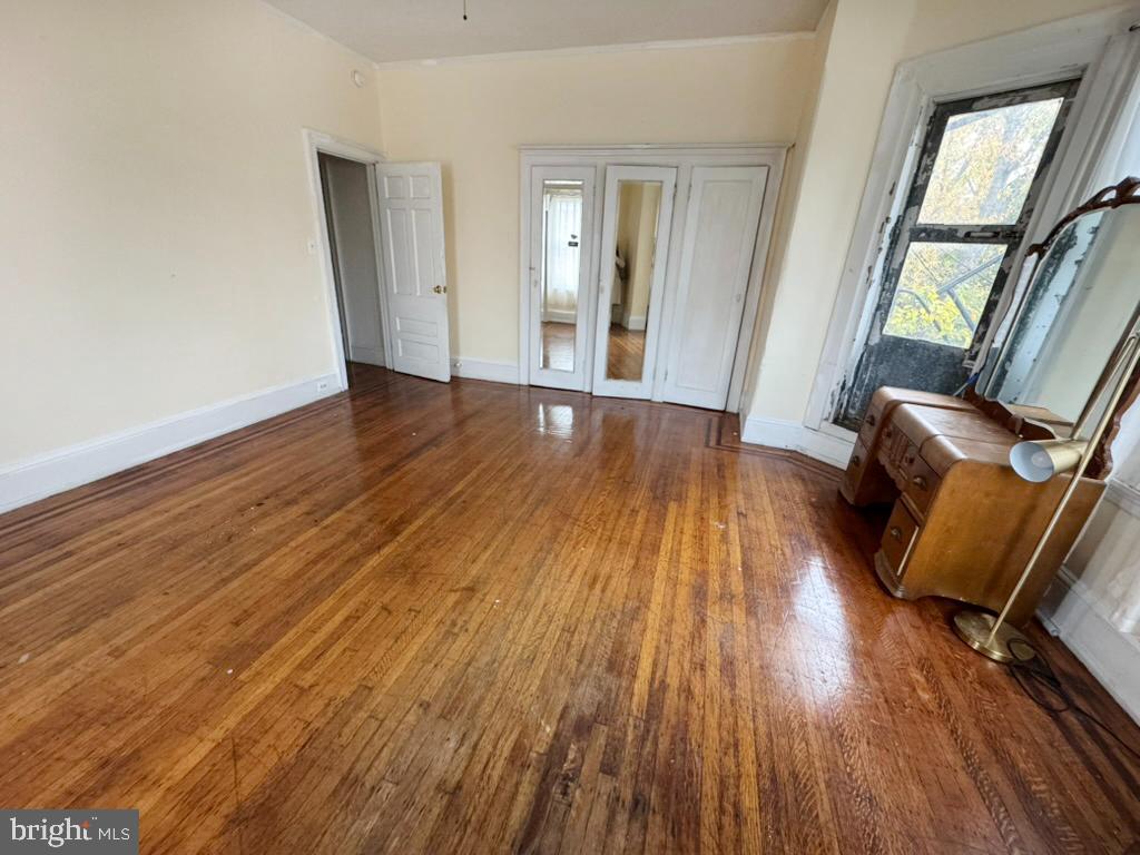 SPRUCE HILL - Residential